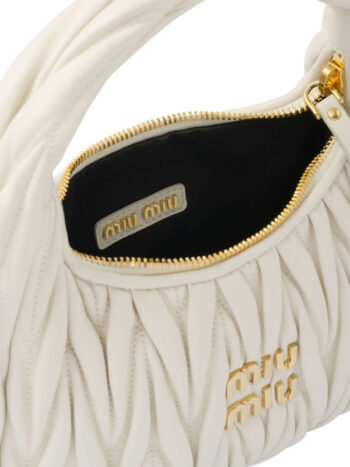 Miu Miu Wander Matelasse Nappa Leather Hobo Mini-Bag White - Imagem 4