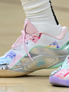 Nike LeBron 22 Monopoly2
