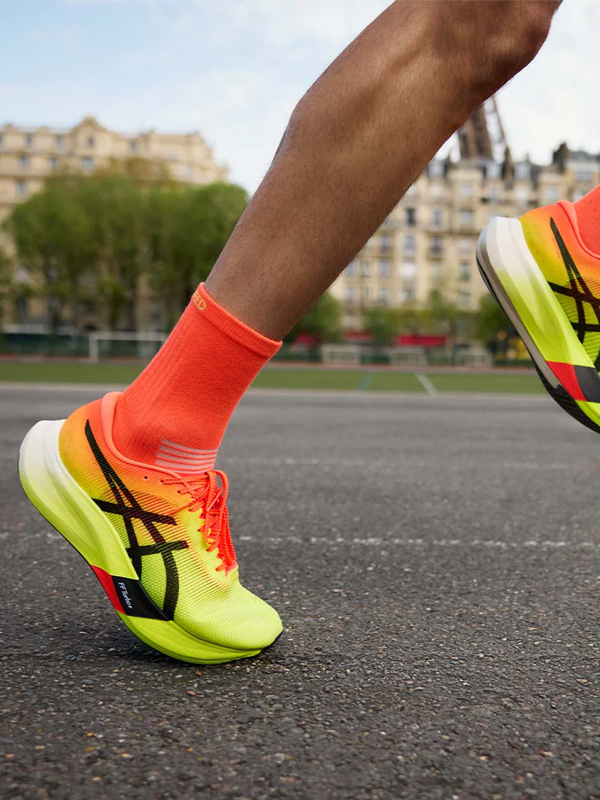 ASICS Metaspeed Sky Paris Safety Yellow3 ASICS Metaspeed Sky Paris Safety Yellow - Imagem 2