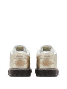 Air Jordan 1 Low SE Metallic Zinc3
