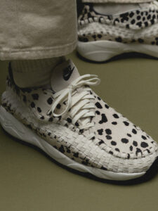 Nike Air Footscape Woven PRM White Cow Print6