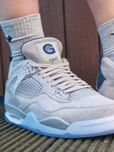 Jordan 4 Retro Georgetown PE3