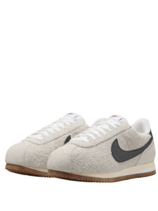Nike Cortez Vintage Suede Summit White4