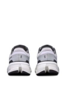 On Running Cloudrunner 2 Frost White5