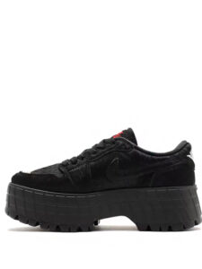 Jordan 1 Low Brooklyn Black Gym Red2 1