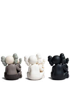 KAWS Holiday Changbai Mountain Vinyl Figure Set BrownSnowy WhiteBlack2