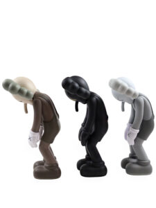 KAWS Small Lie Companion Vinyl Figure BlackGreyBrown Set3