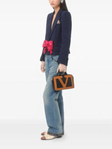 Valentino Garavani Viva Superstar leather tote bag7