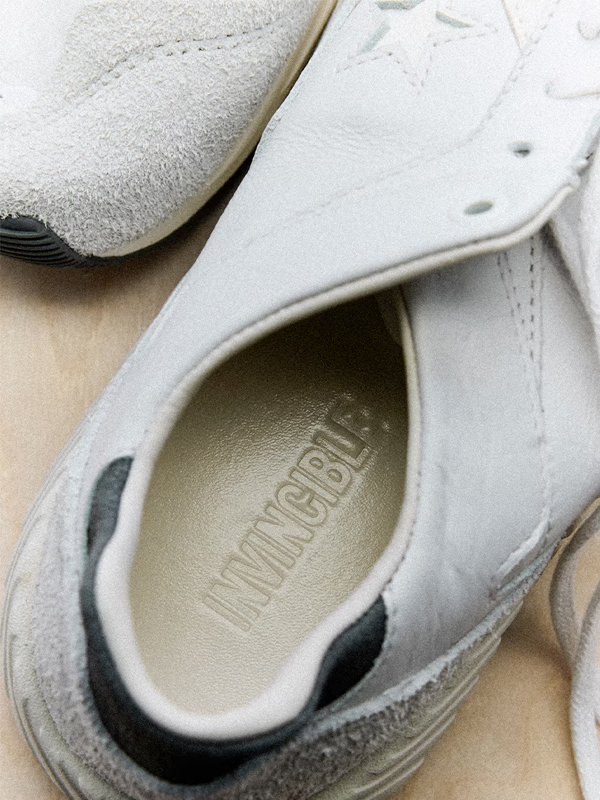 Novo Onda De Estilo- Invincible Refina O Converse Wave Trainer Com Visual Minimalista Original São Paulo