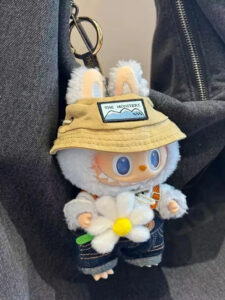Pop Mart Labubu The Monsters Fall In Wild Vinyl Plush Doll Pendant Keychain3