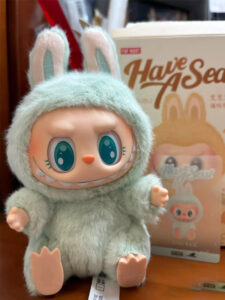 Pop Mart Labubu The Monsters Have a Seat QUQU Vinyl Plush2