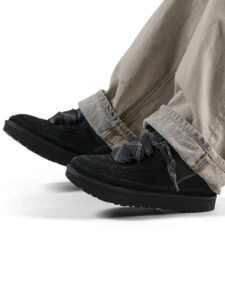 UGG Lowmel Black 6
