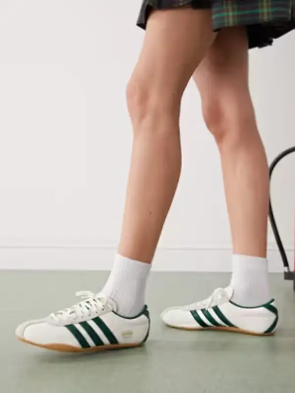 Adidas Tokyo Off White Collegiate Green Gold Metallic4
