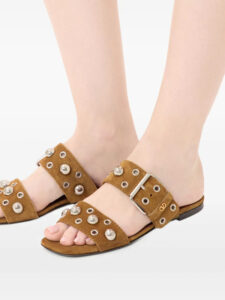 Valentino Garavani Sandalia flat Nellcote de couro2