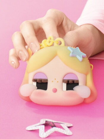 Pop Mart CRYBABY SHINY SHINY Series Earphone Case Gold - Imagem 2