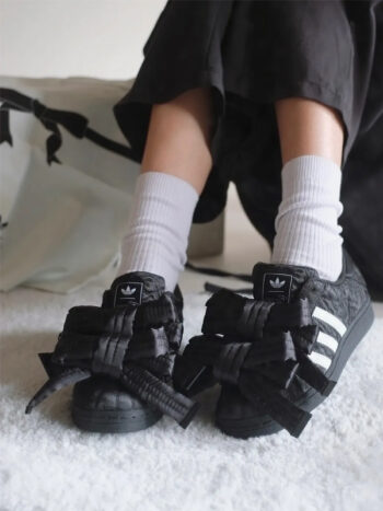 Adidas Superstar Caroline Hu Black White - Imagem 2