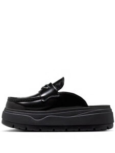 Jordan Mule Black Metallic Silver 2