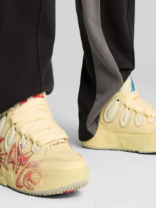 Lamelo Ball x Puma LaFrance Airbrush Creamy Vanilla Desert Dust3