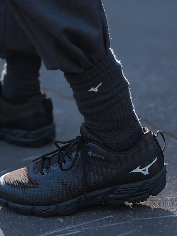 Margaret Howell E Mizuno Lançam Tênis Hiking Com Gore-Tex Original São Paulo
