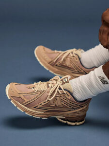 New Balance 1906R Earth Shadow Flat Taupe