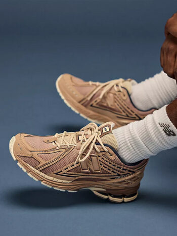 New Balance 1906R Earth Shadow Flat Taupe - Imagem 2