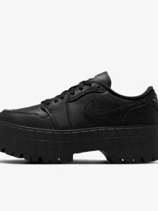 Air Jordan 1 Brooklyn Low Metallic Black