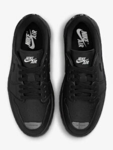 Air Jordan 1 Brooklyn Low Metallic Black 4 Air Jordan 1 Brooklyn Low Metallic Black4