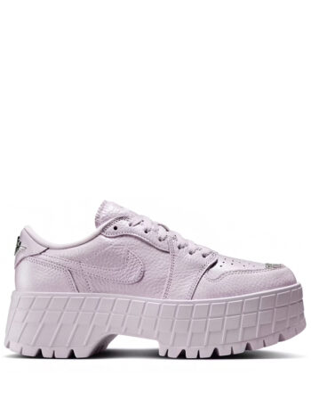 Jordan 1 Brooklyn Low Doll Metallic Pink