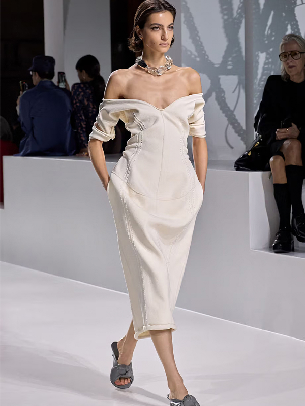 Nova Era Na Bottega Veneta Estreia De Louise Trotter Na Coleção Ss26 Original São Paulo