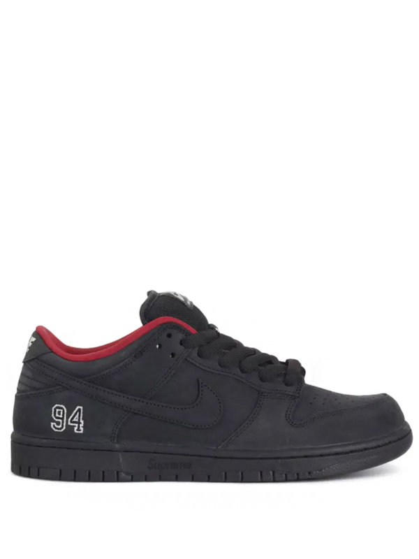 Supreme x Nike SB Dunk Low 94 Black FW25-W2 Original São Paulo Supreme x Nike SB Dunk Low 94 Black FW25-W2 - Imagem 1