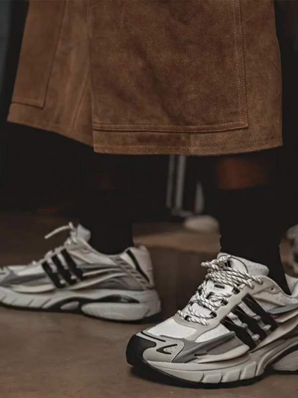 Pharrell Williams x adidas Adistar Jellyfish Solid Grey Clear Onix Original São paulo Pharrell Williams x adidas Adistar Jellyfish Solid Grey Clear Onix - Imagem 2
