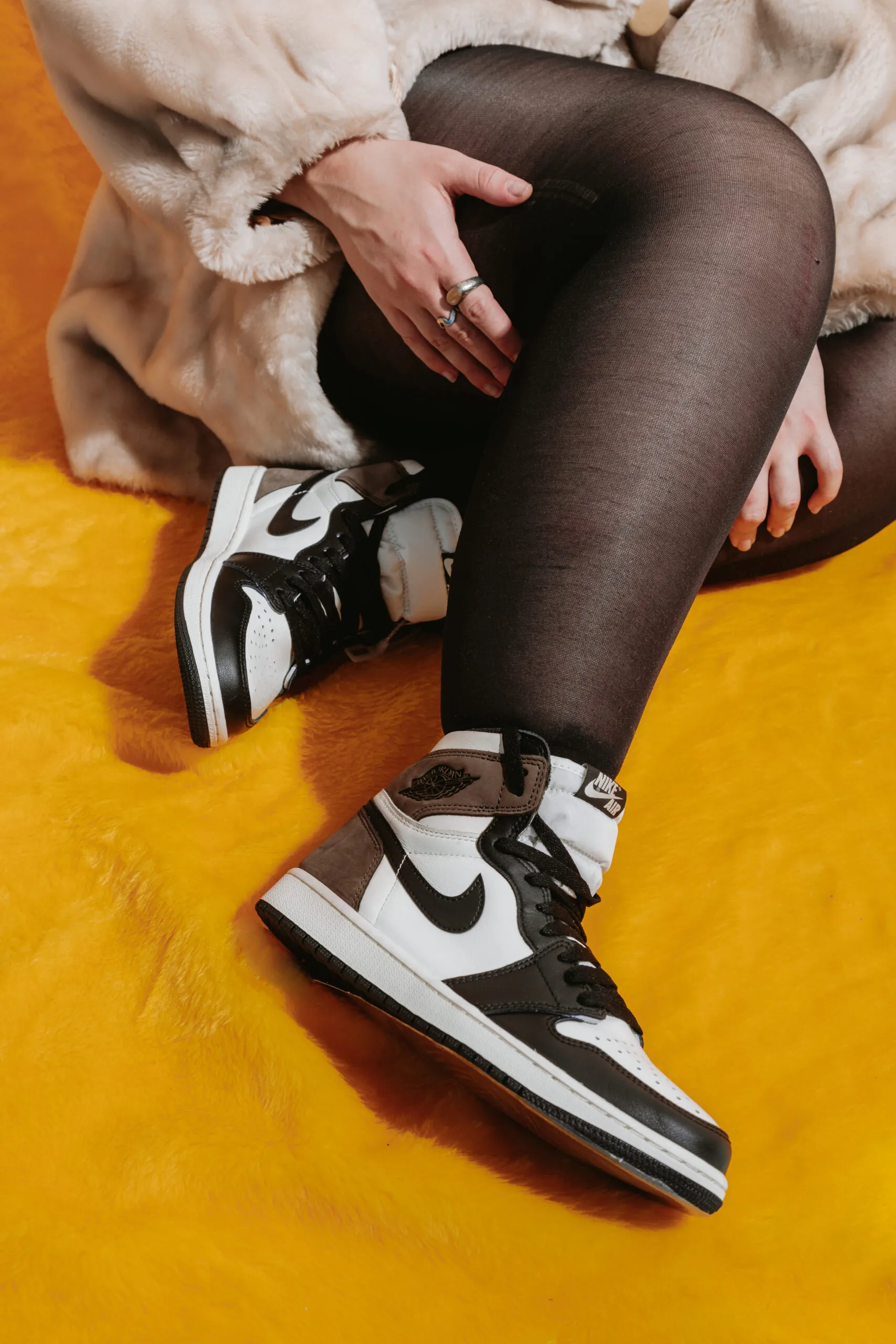 Air Jordan 1 High Dark Mocha - Imagem 2