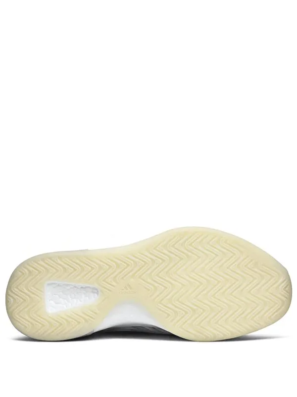 Adidas Yeezy QNTM Basketball.