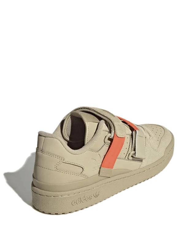 Adidas Forum Low Strap Taupe Oxide.