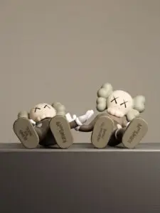 KAWS Along The Way Vinyl Figure Black Brown Grey Set10