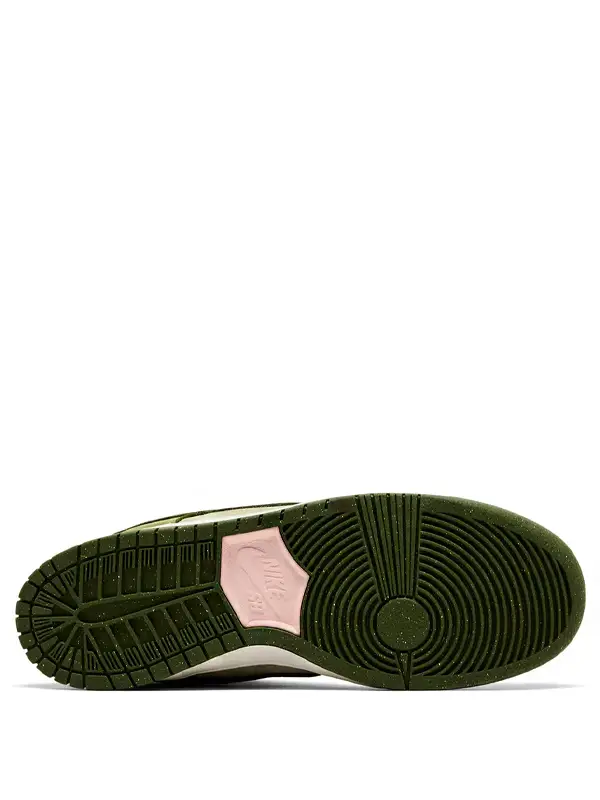 Yuto Horigome x Nike SB Dunk Low Matcha3
